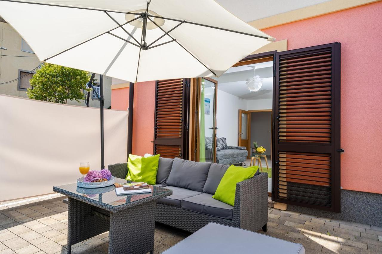 Downtown Apartments Dorian And Nadia Opatija Exterior photo